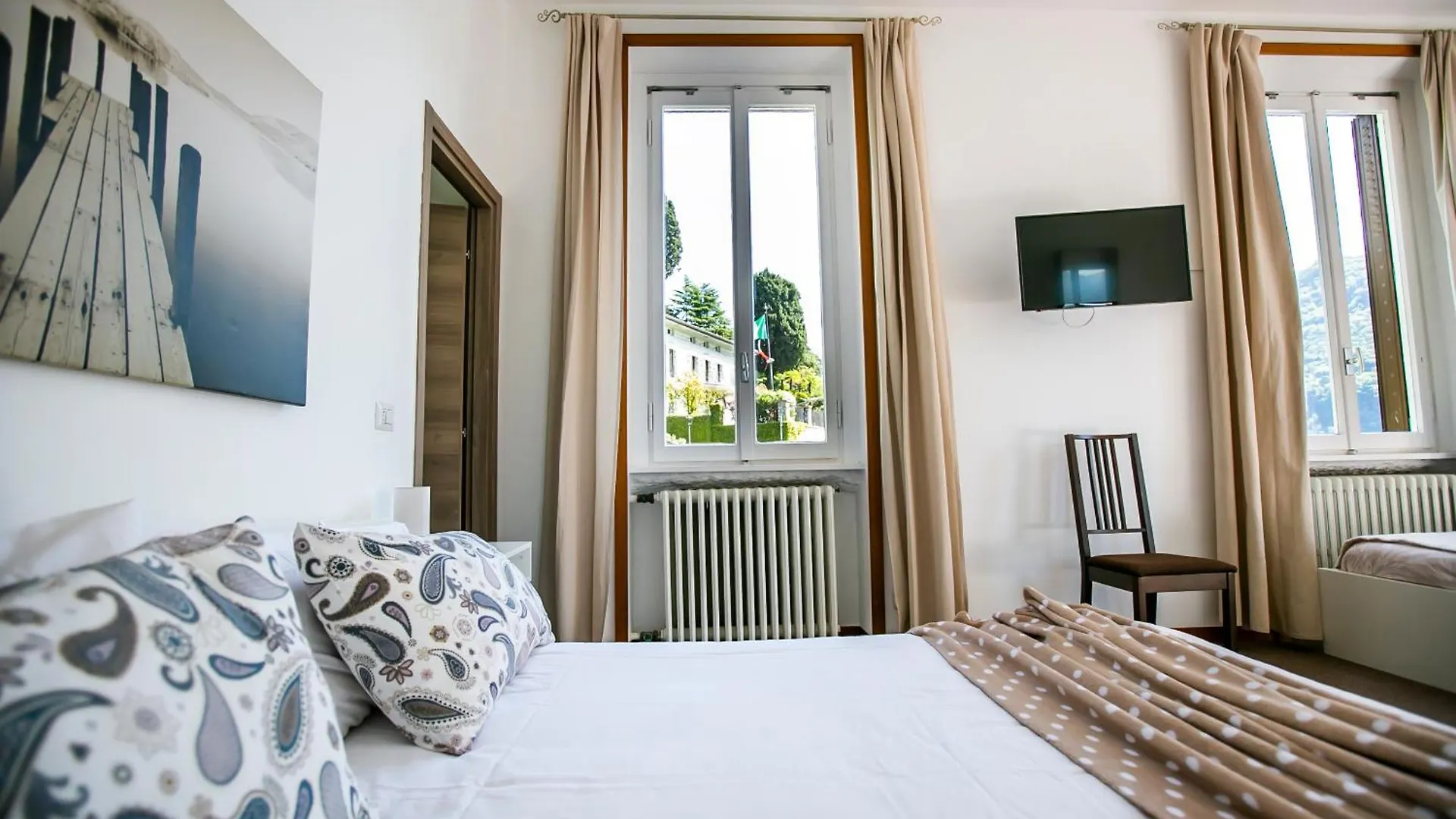 Darsena Di Riva Grande Hotel Moltrasio Gæstehus