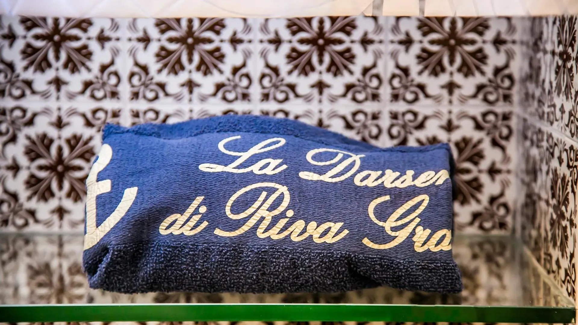 Hotel Darsena di Riva Grande Moltrasio 3*,
