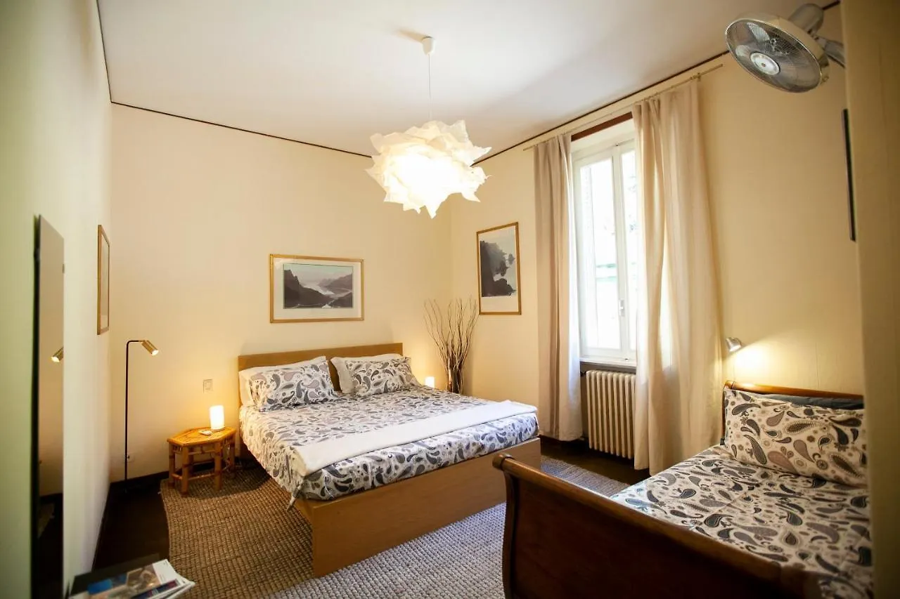 Hotel Darsena di Riva Grande Moltrasio 3*,
