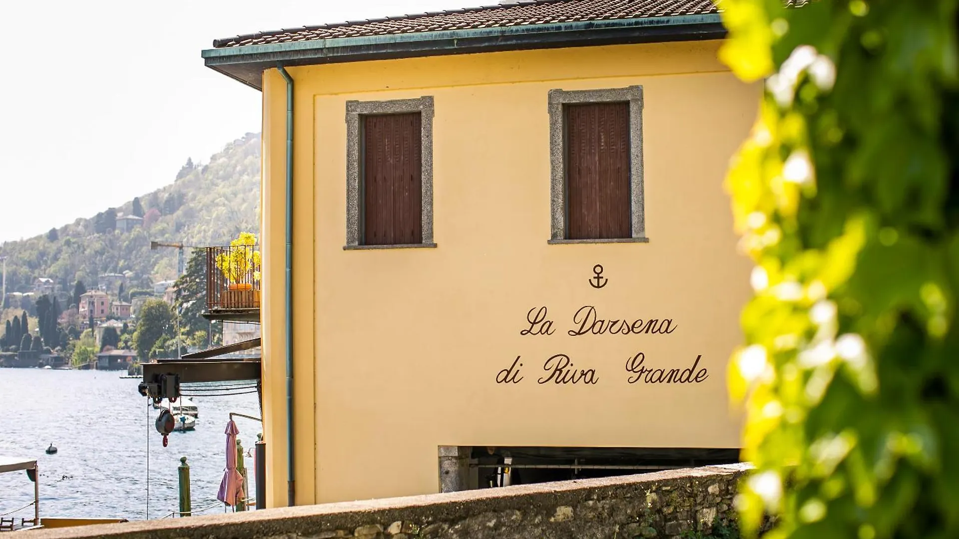 Darsena Di Riva Grande Hotel Moltrasio 3*,  Italy