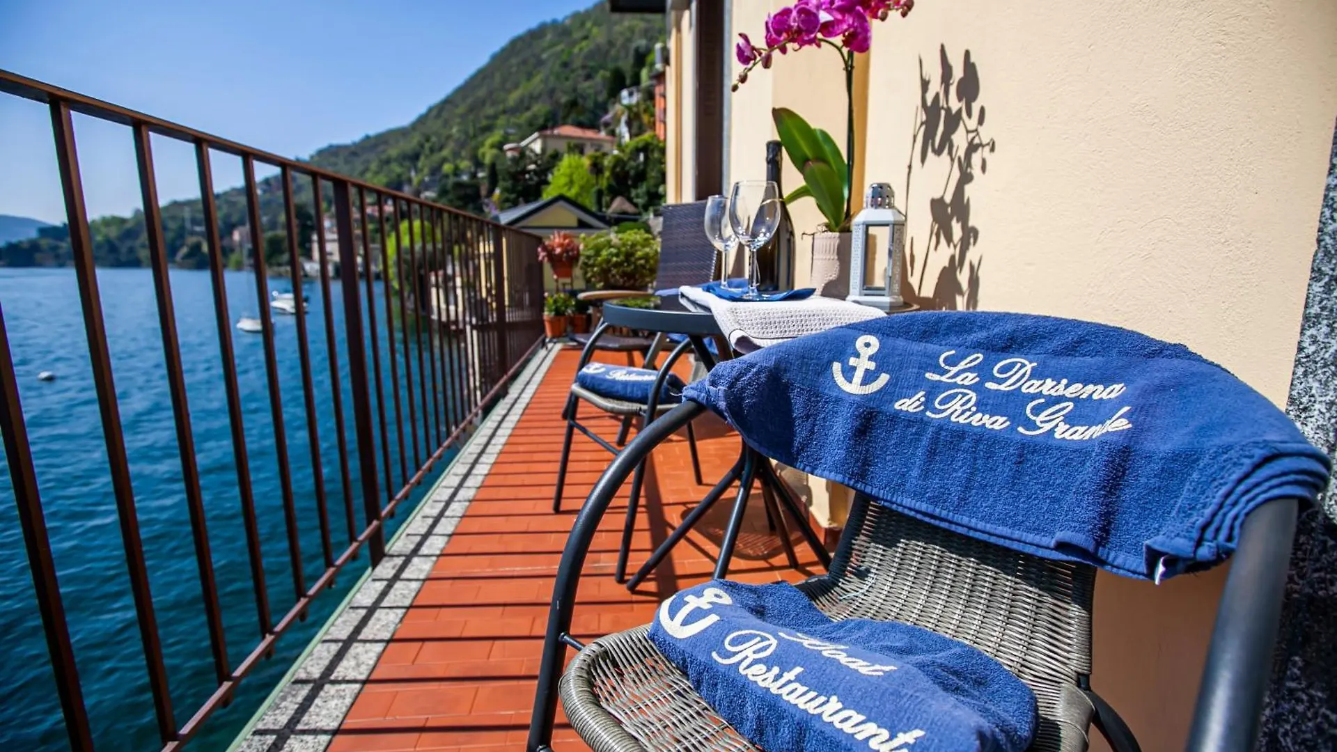Darsena Di Riva Grande Hotel Moltrasio