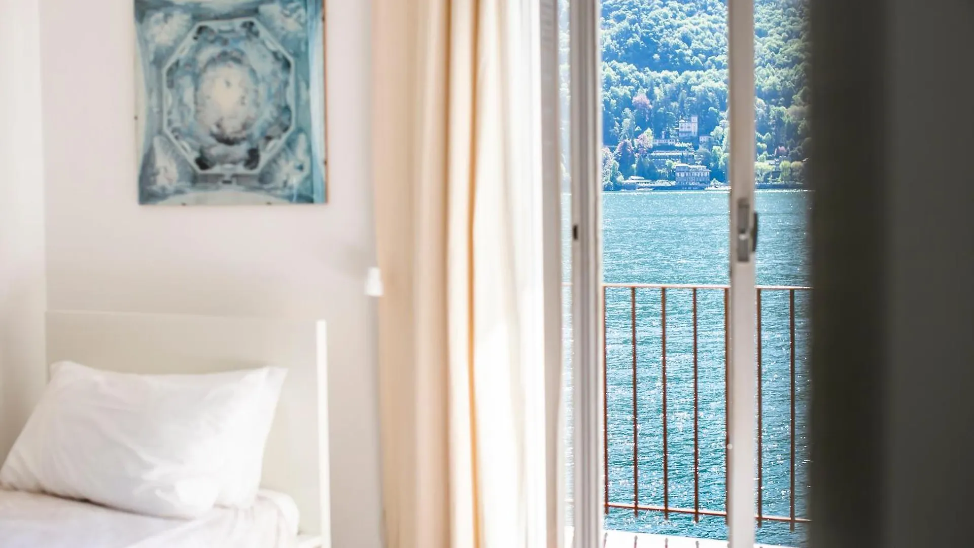 Darsena Di Riva Grande Hotel Moltrasio 3*,