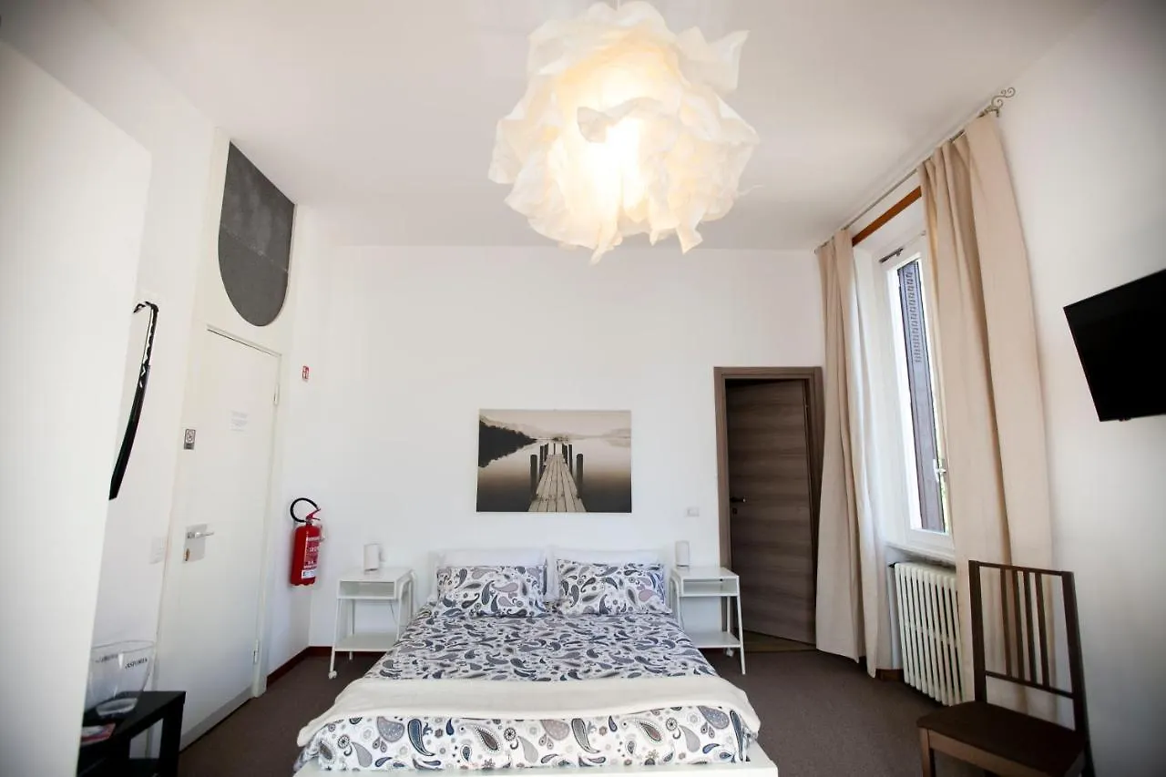 Guest house Darsena Di Riva Grande Hotel Moltrasio